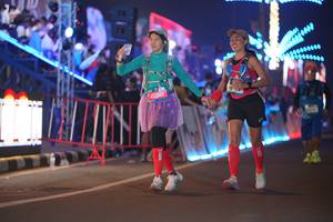 BIB: 45848
                            <button type="button" onclick="openModal(20806846)" class="btn btn-primary btn-sm float-right btn-popup" data-toggle="modal" data-target=".modal-high-quality">
                        <i class="fas fa-shopping-cart"></i> Add to Cart
                    </button>
                                            <button type="button" onclick="isThisMe(20806846, true)" class="btn btn-success btn-sm float-right btn-popup btn-isme hidden" data-toggle="tooltip" data-placement="bottom" title="นี่คือรูปของคุณใช่ไหม คลิกที่นี่เพื่อเอาเข้าอัลบั้ม">
                        <i class="fas fa-plus"></i> Add to album
                    </button>
                    <button type="button" onclick="isThisMe(20806846, false)" class="btn btn-warning btn-sm float-right btn-popup btn-isnotme hidden">
                        <i class="fas fa-ban"></i> Remove from album
                    </button>